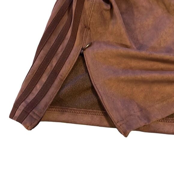 Adidas shadow maroon Suede Skirt size M - Picture 2 of 10